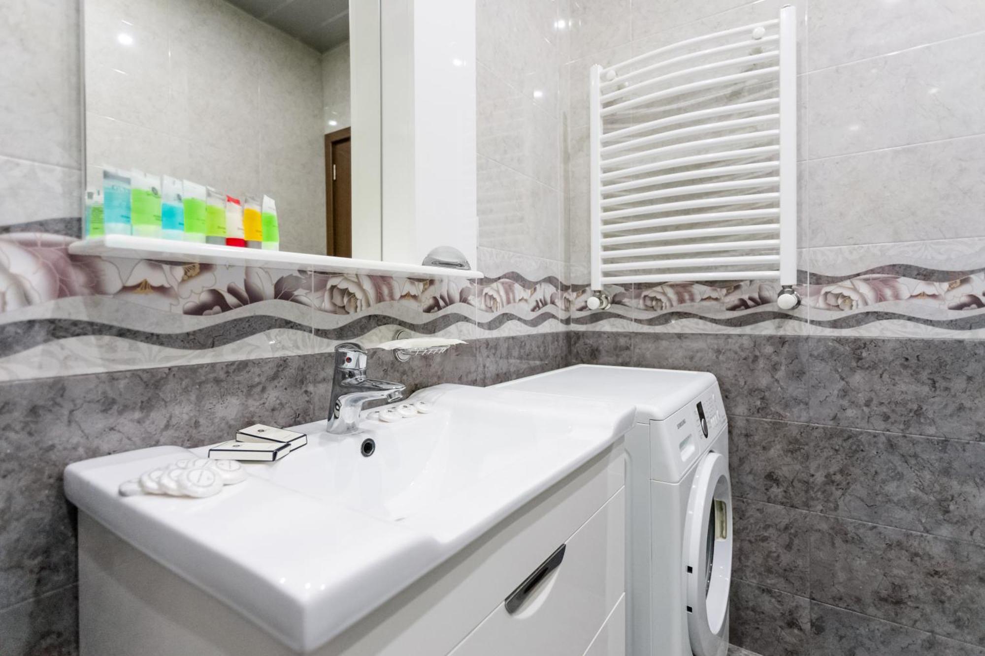 Tbilisi Two Bedroom Apartment Luaran gambar
